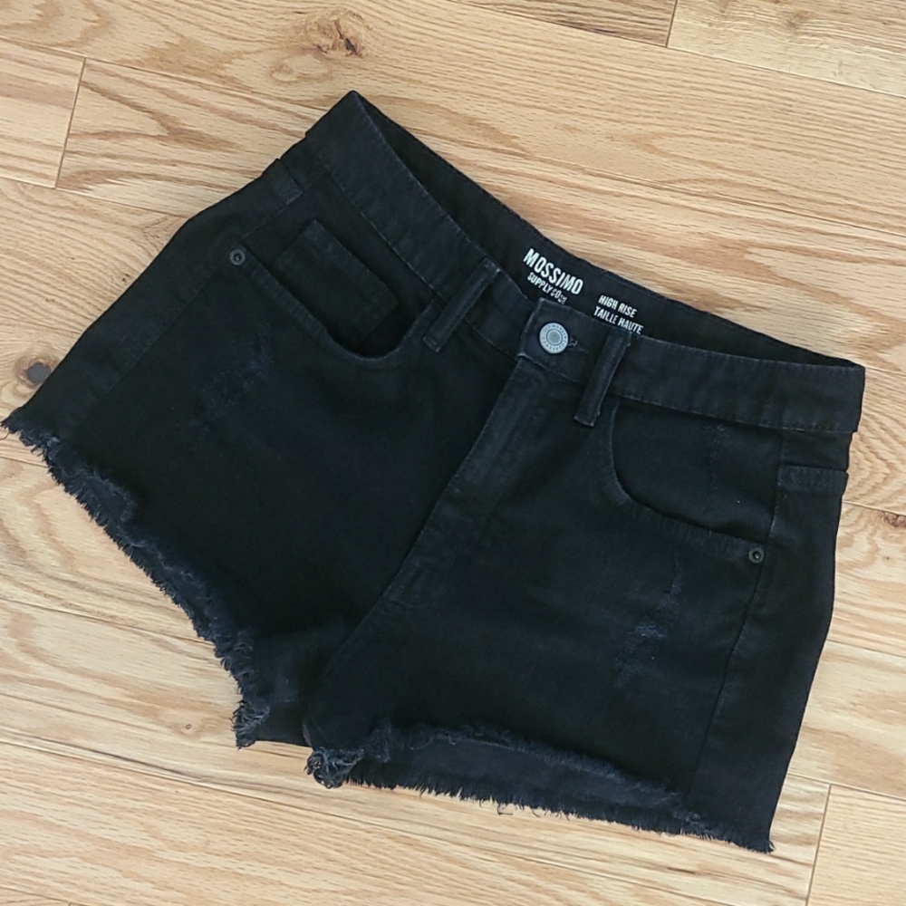 Mossimo High Rise Distressed Jean Shorts  Size 9.   Black.     EUC
